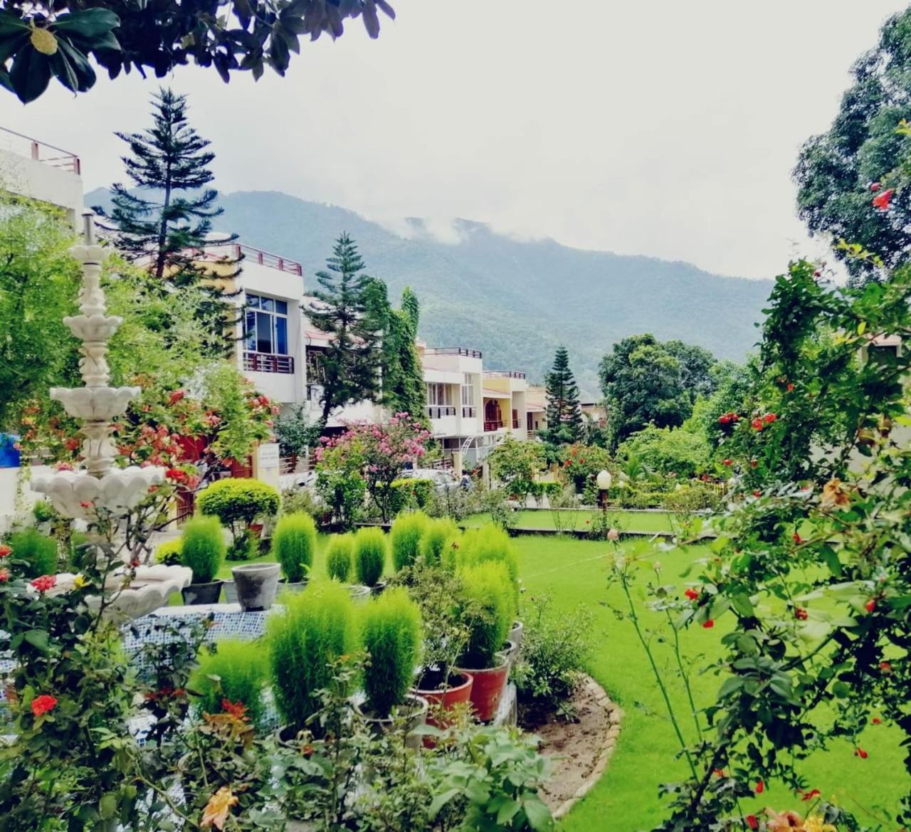 Ganga Vatika Boutique Hotel, Rishīkesh Eksteriør bilde